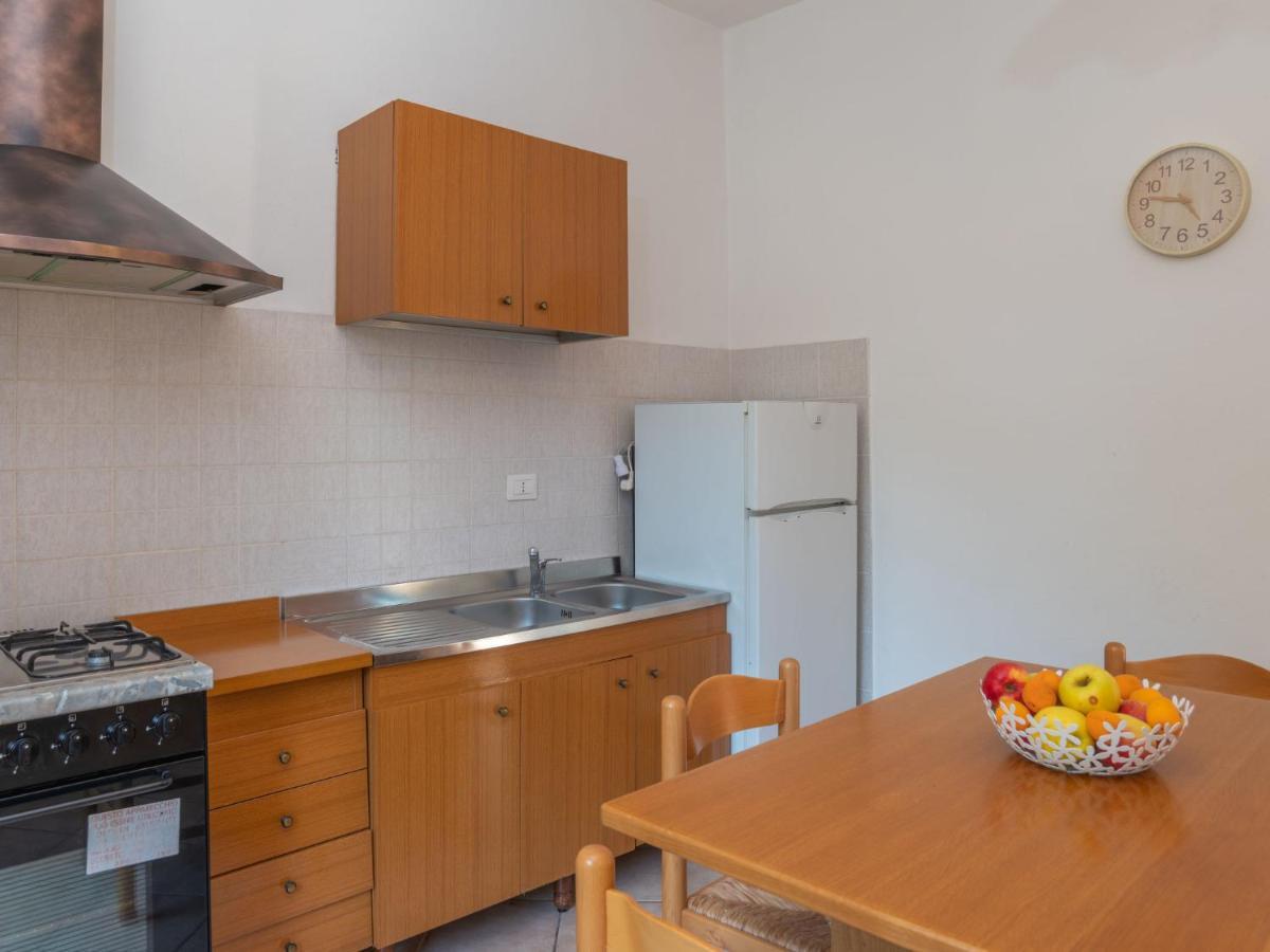 Apartment Alloggio B By Interhome Валедория Екстериор снимка